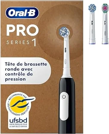 Oral-B Brosse à Dents Electrique Pro 1 avec 3 Brossettes de Rechange, Noire